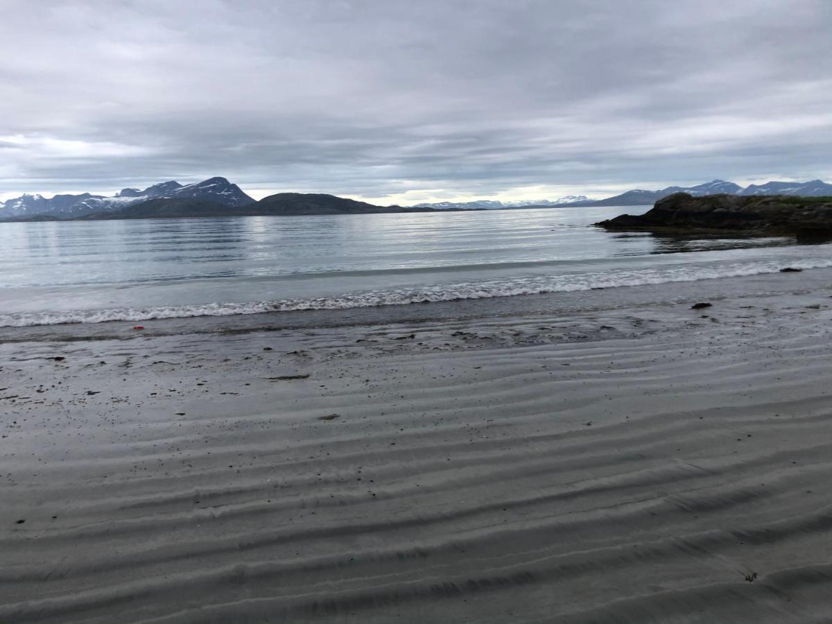 Lofoten Gate Hostel ローディギン エクステリア 写真